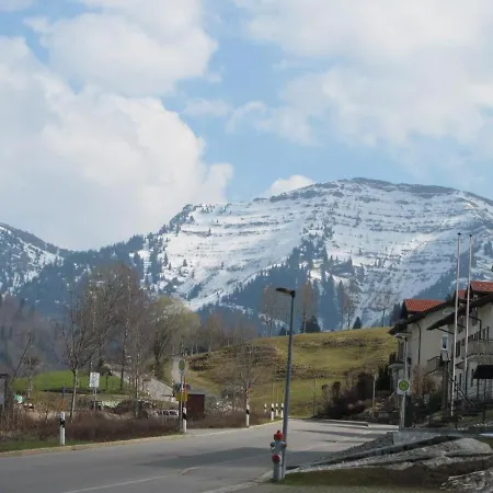 아파트 Alpenappartement Berger
